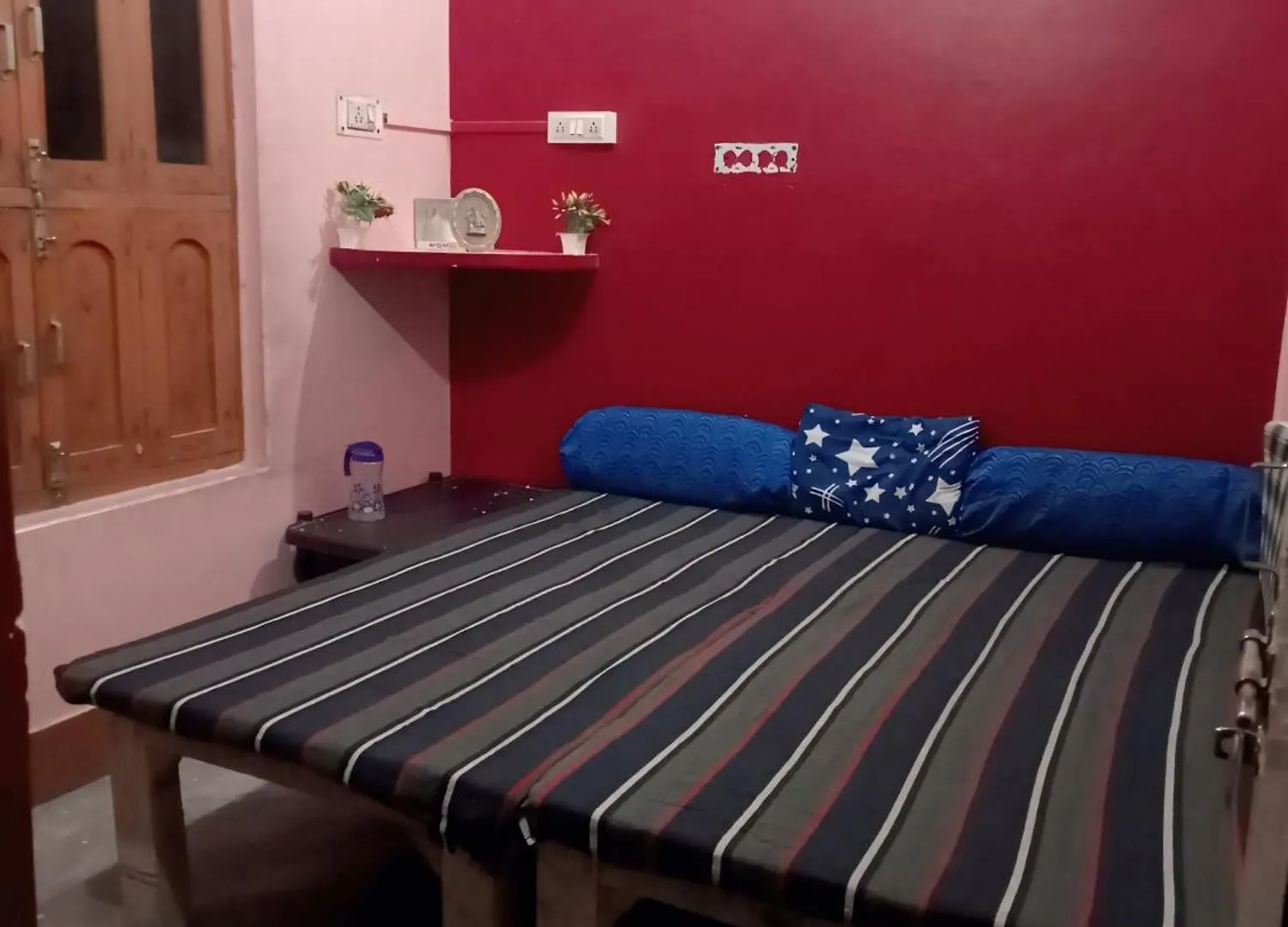ורנאסי Kesari Homestay הודו